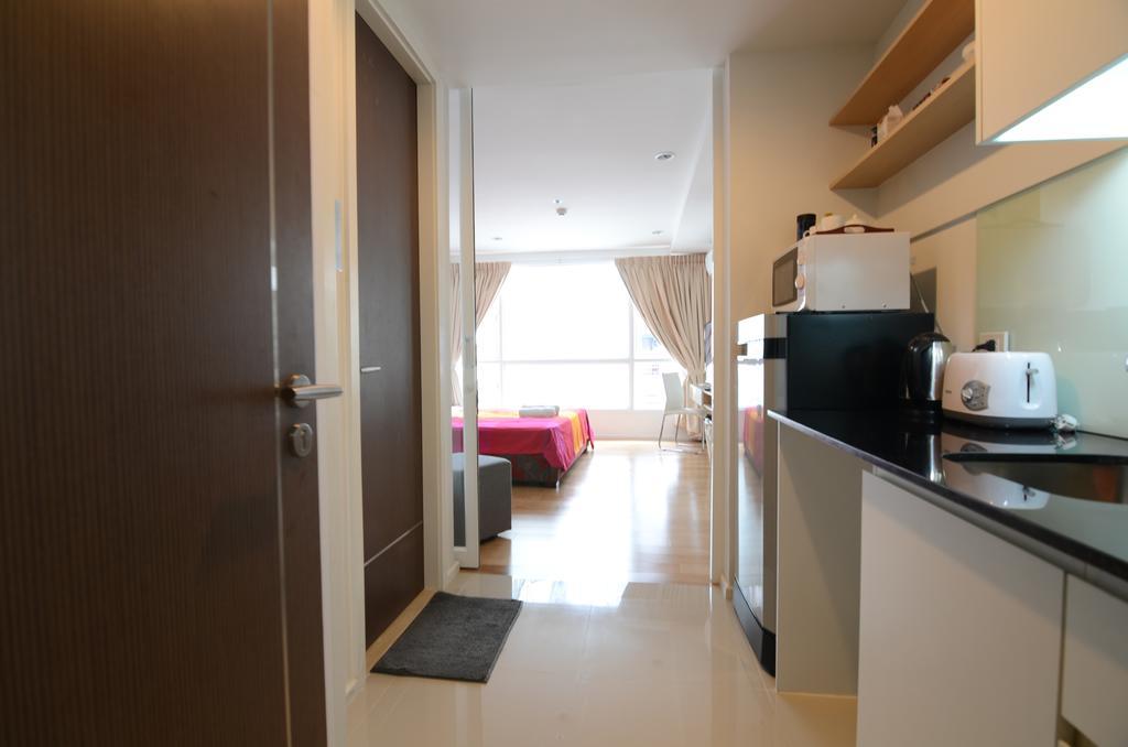 Studio Apartment Near Bts Skytrain Free Wifi Bangkok Eksteriør billede