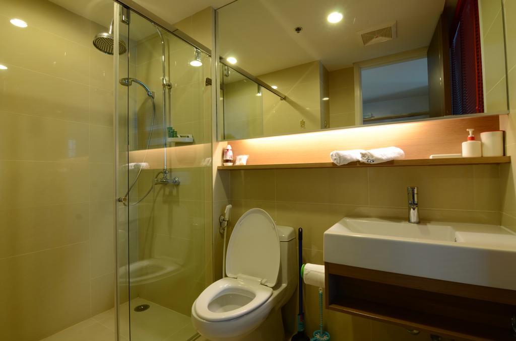 Studio Apartment Near Bts Skytrain Free Wifi Bangkok Eksteriør billede