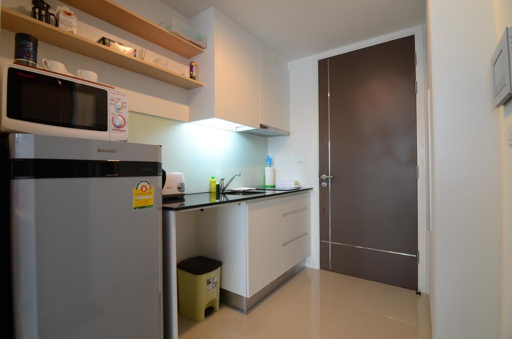 Studio Apartment Near Bts Skytrain Free Wifi Bangkok Eksteriør billede